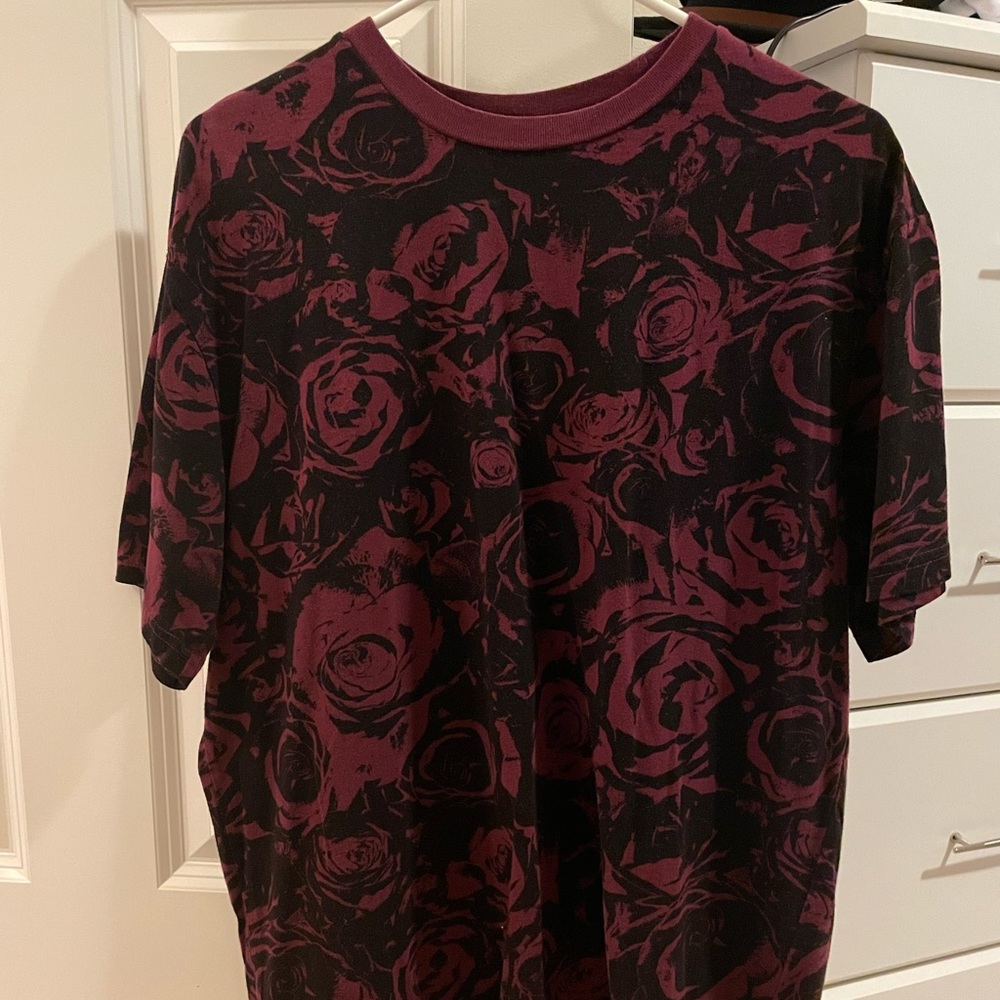 Mens Rose T-Shirt
